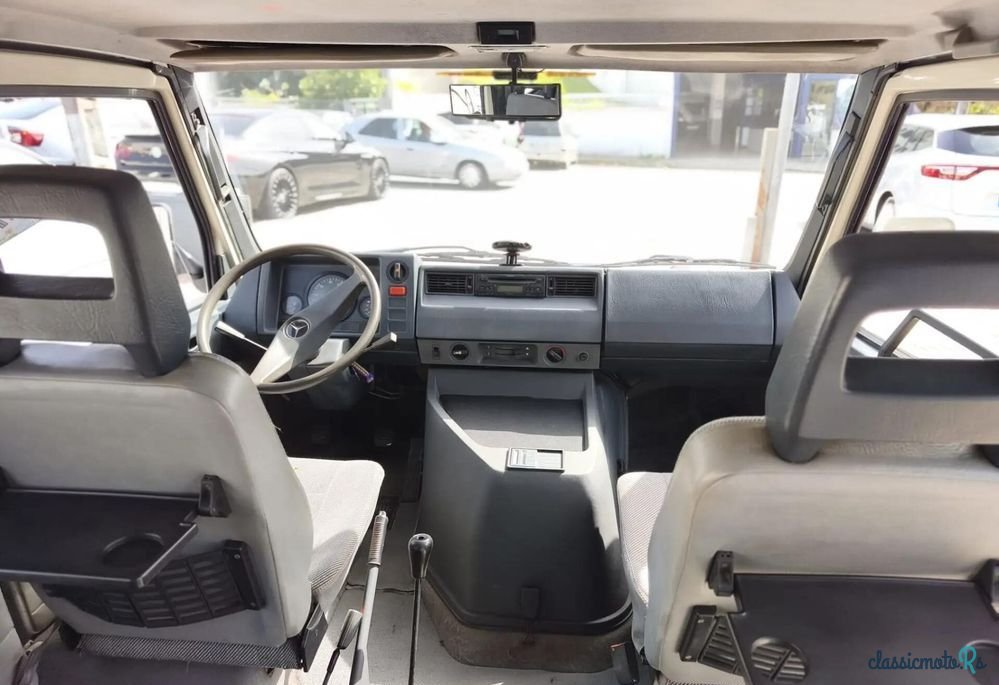 1988' Mercedes-Benz Mb180 photo #2
