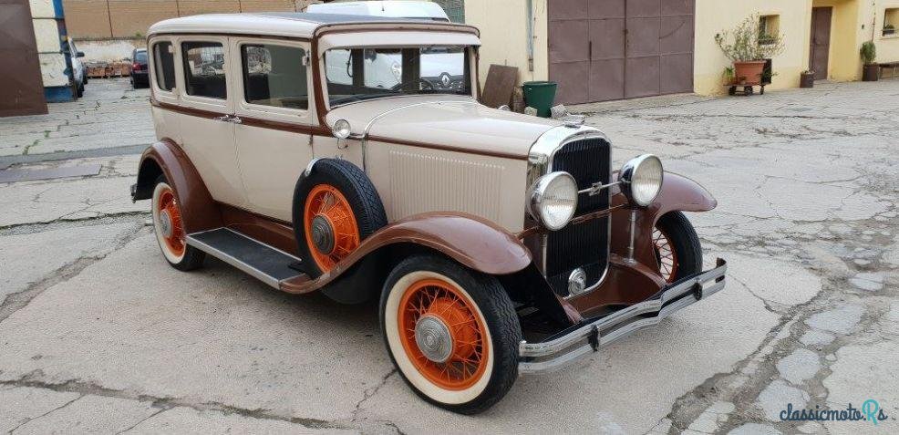 1931' Buick 8-50 4 Doors Sedan photo #5