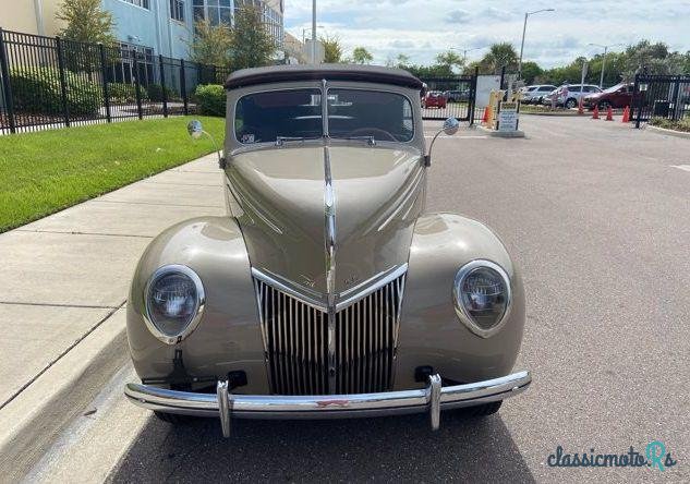 1939' Ford Deluxe photo #2