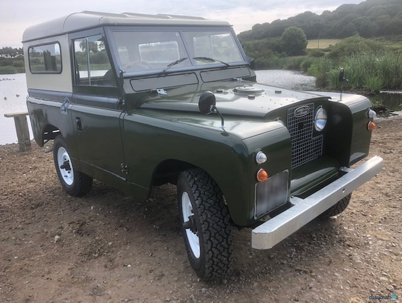 1969' Land Rover Series 2A photo #4