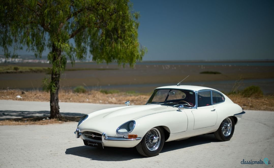 1966' Jaguar E-Type 4.2 photo #1
