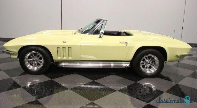 1965' Chevrolet Corvette photo #3