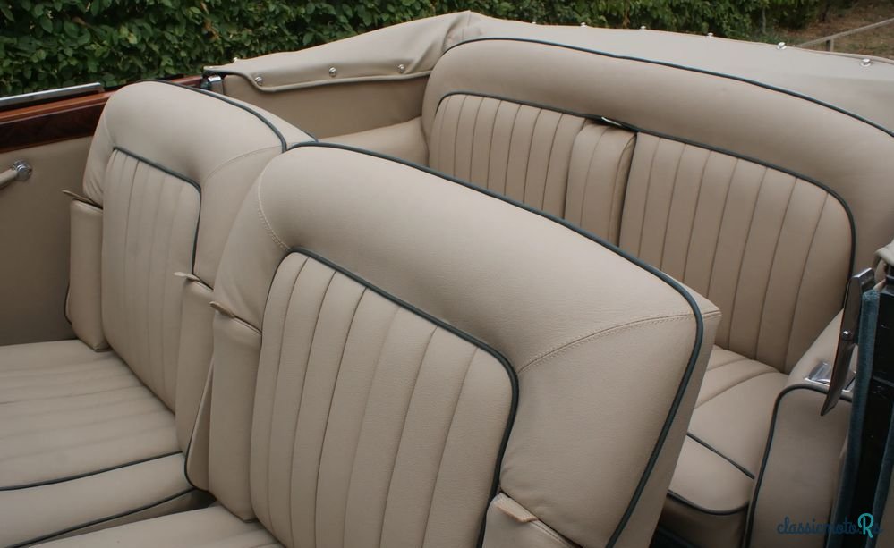 1956' Aston Martin Lagonda photo #5