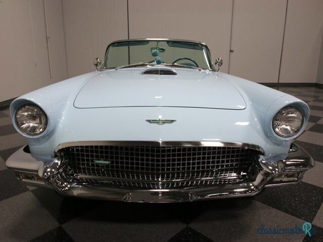 1957' Ford Thunderbird photo #4