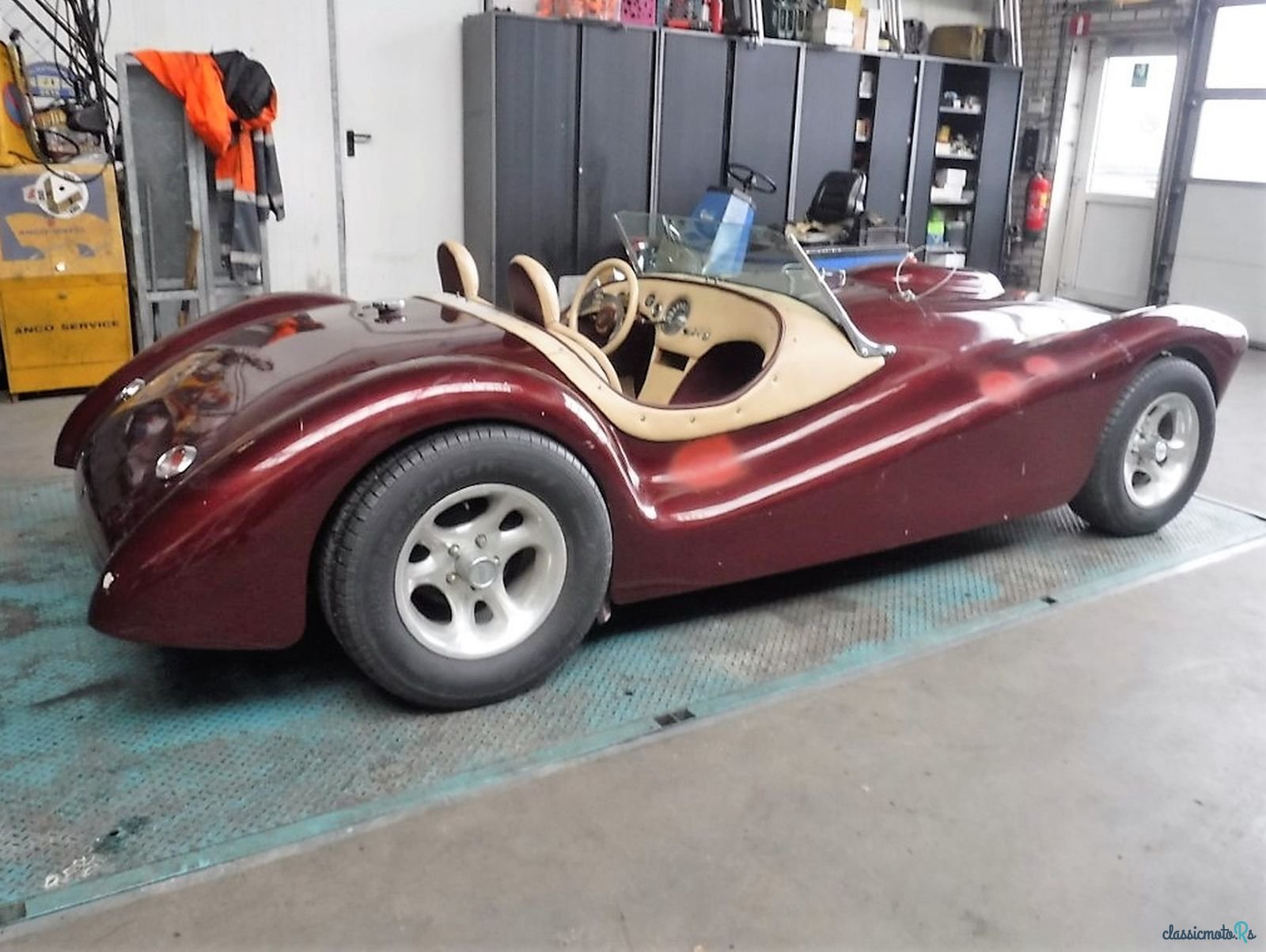 1953' Glasspar G2 photo #3