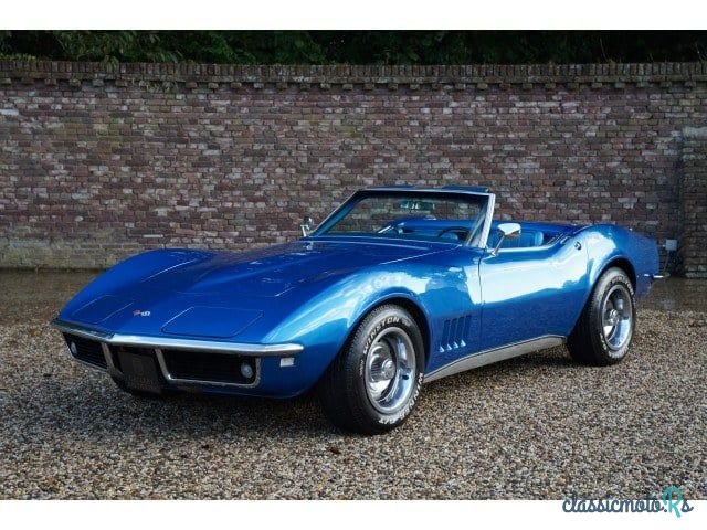 1968' Chevrolet Corvette photo #1