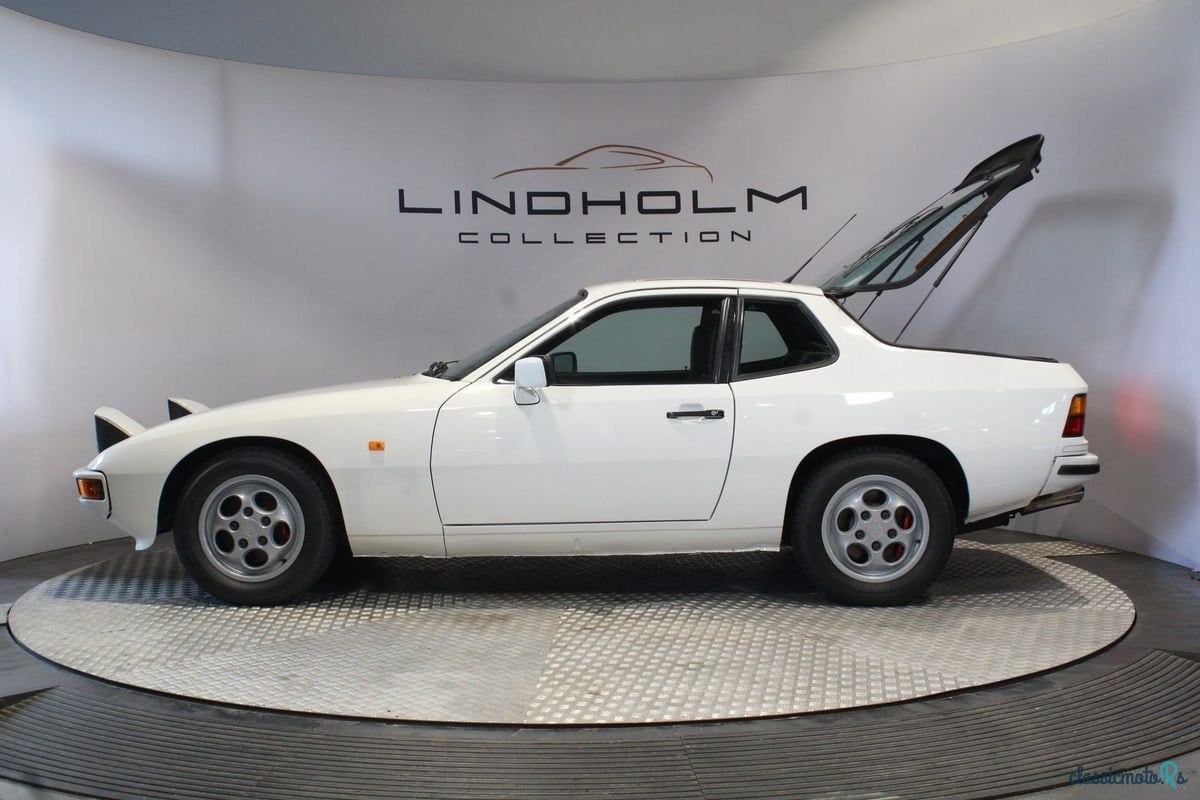 1989' Porsche 924 photo #5