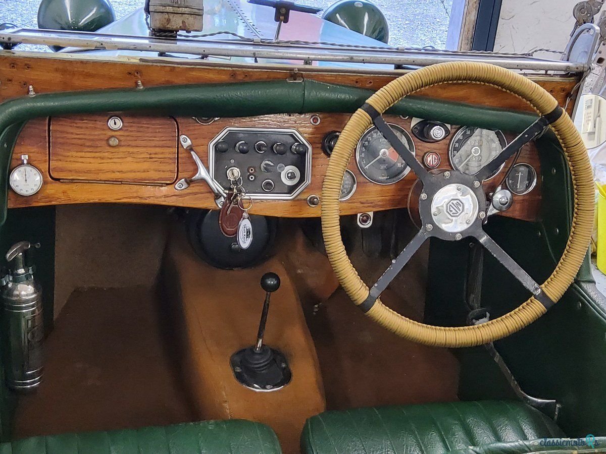 1968' MG MGB photo #5