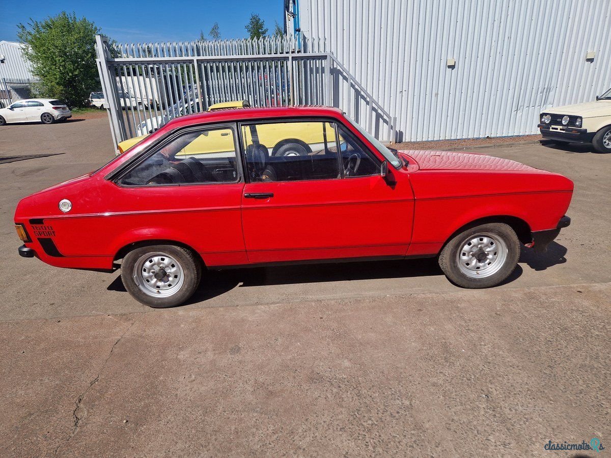 1979' Ford Escort photo #6