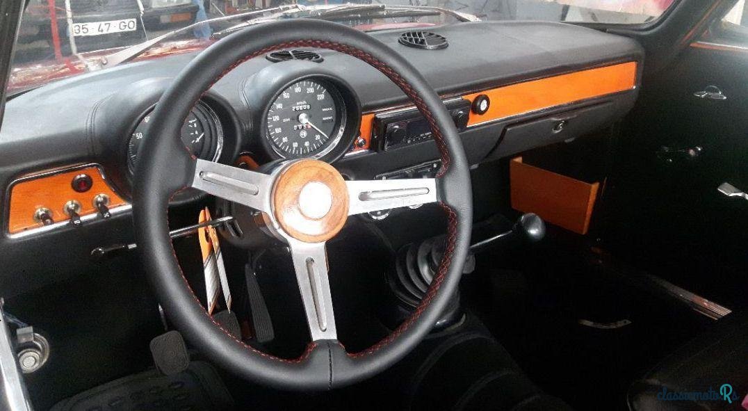 1974' Alfa Romeo Gt Gt 1300 Junior photo #2