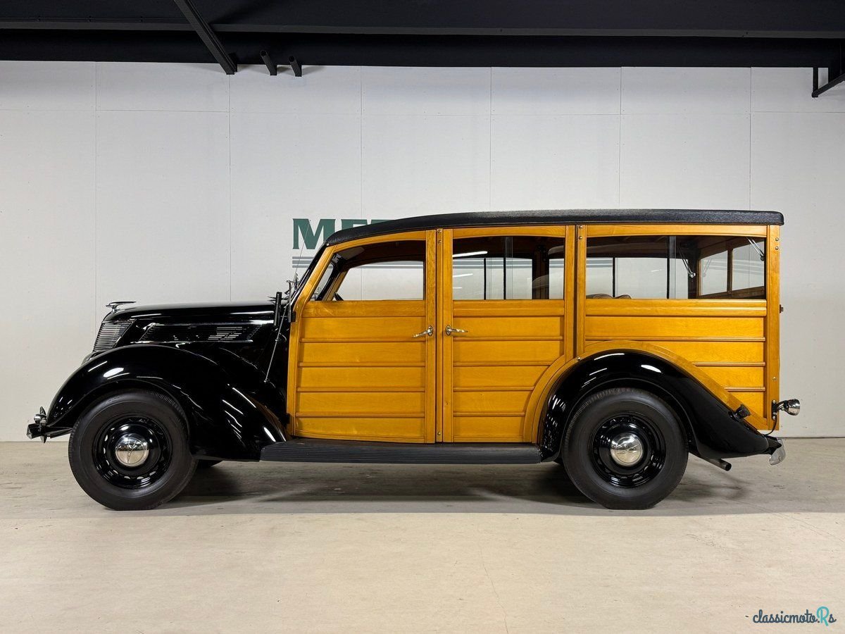 1937' Ford Woody Station Wagon photo #2