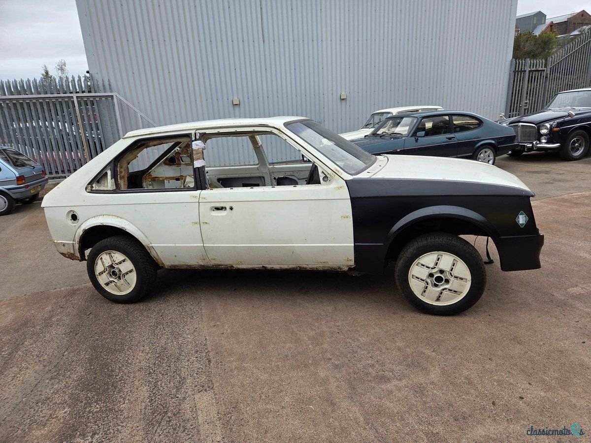 1984' Vauxhall Astra photo #4