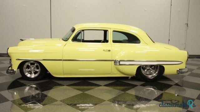 1953' Chevrolet photo #1