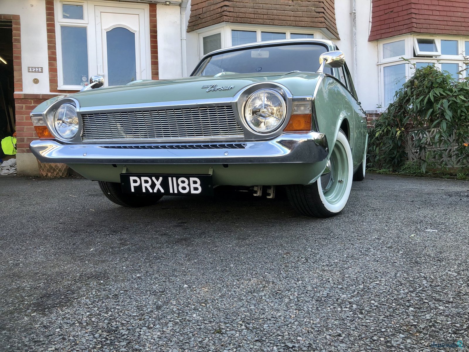 1964' Ford Corsair photo #2