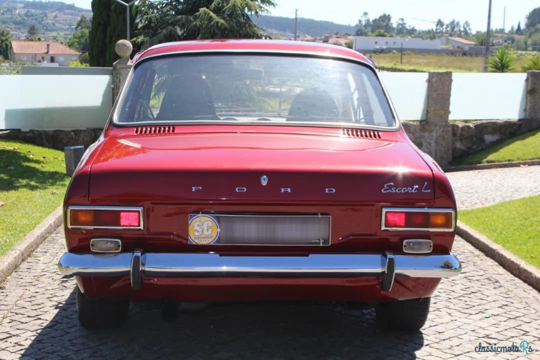 1974' Ford Escort photo #3