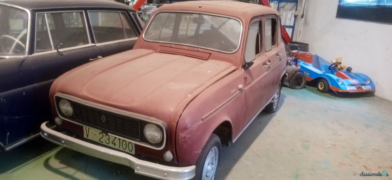 1969' Renault R4 photo #1