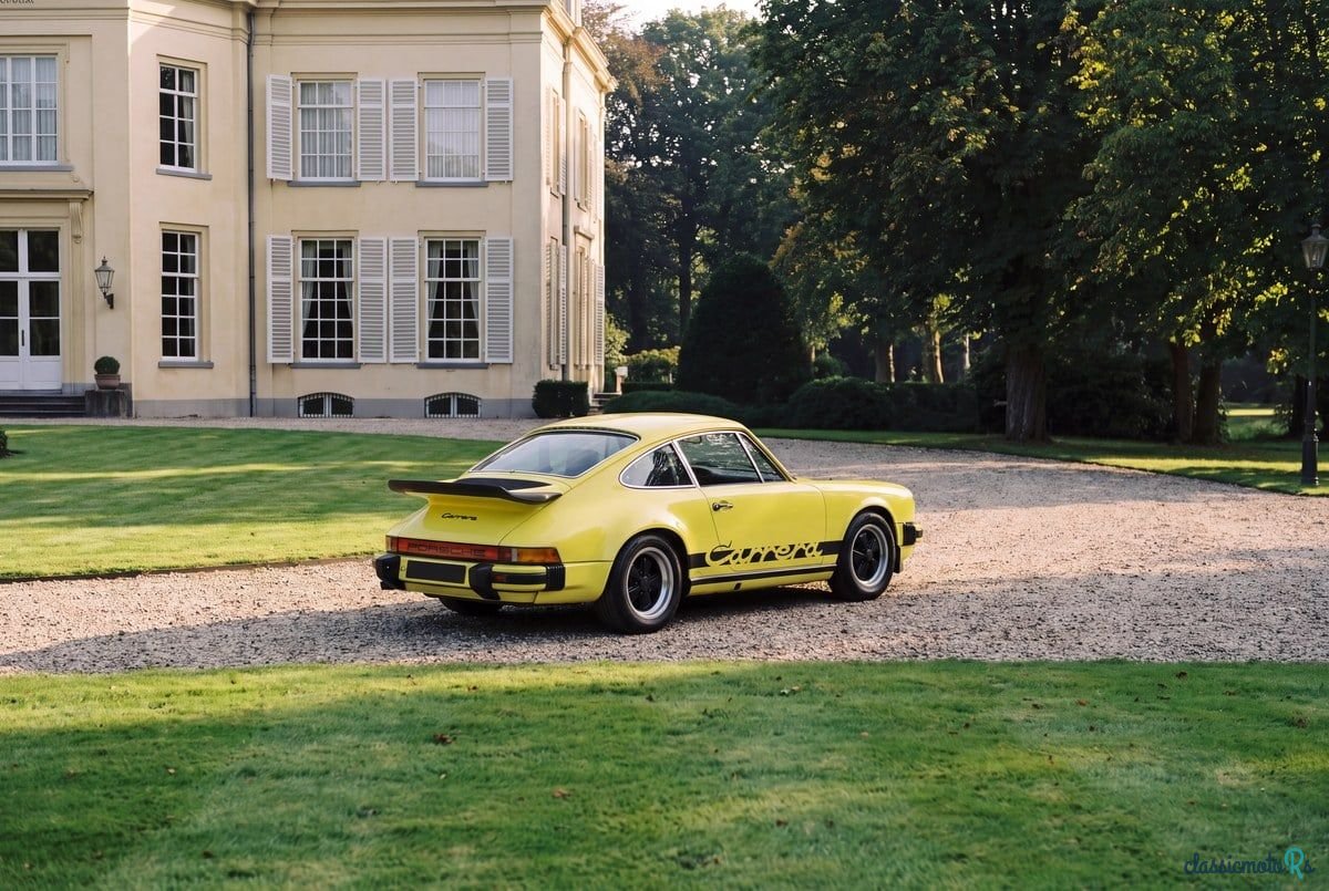 1975' Porsche 911 photo #1