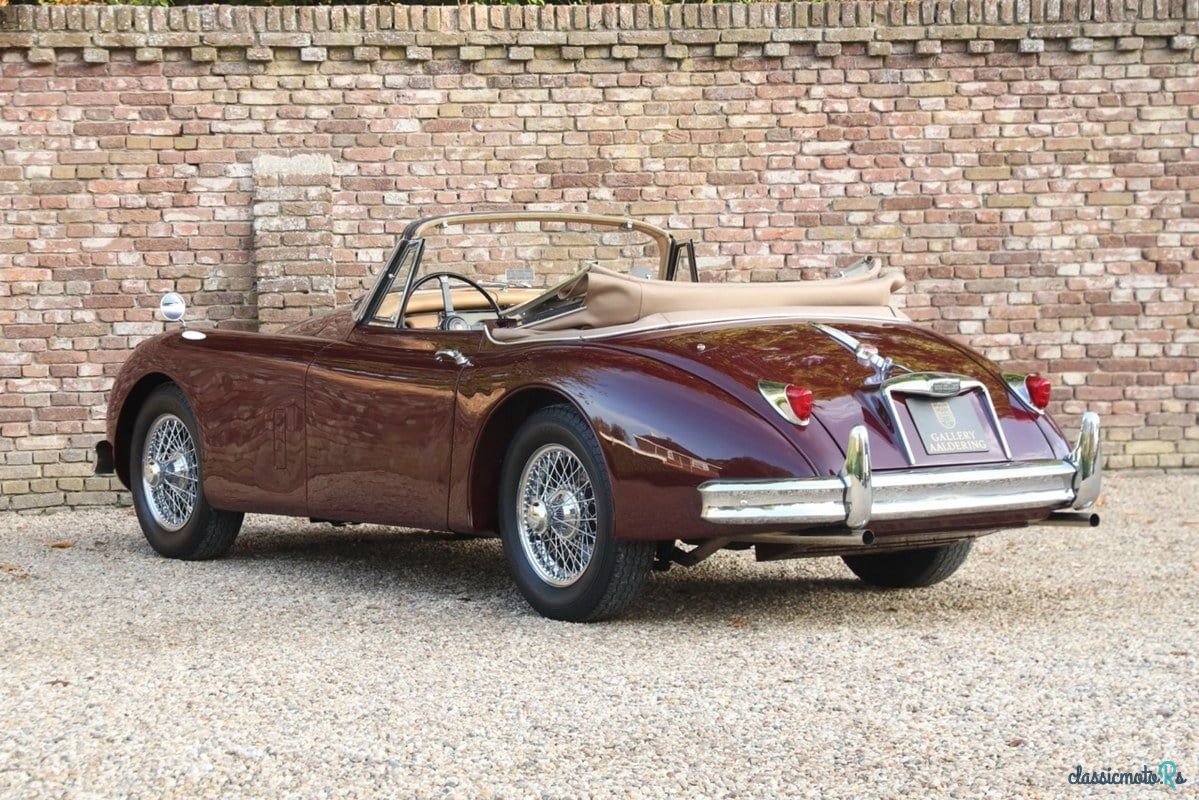 1958' Jaguar Xk150 photo #2