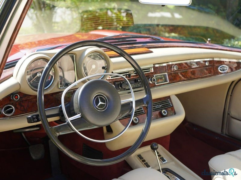 1970' Mercedes-Benz Se Series photo #5