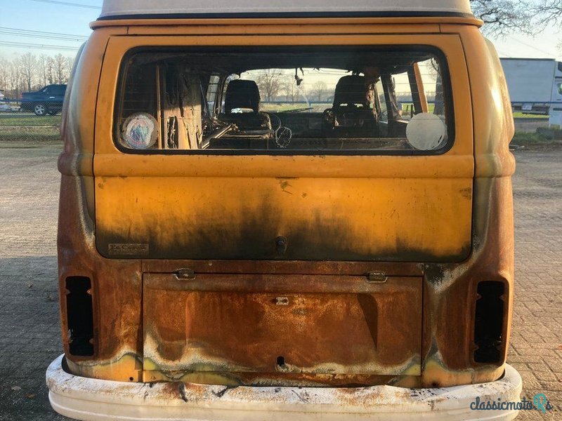 1975' Volkswagen Type 2 photo #5