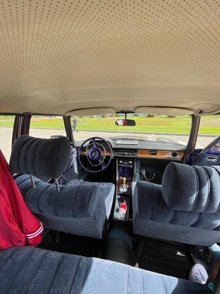 1974' Mercedes-Benz 280E photo #6