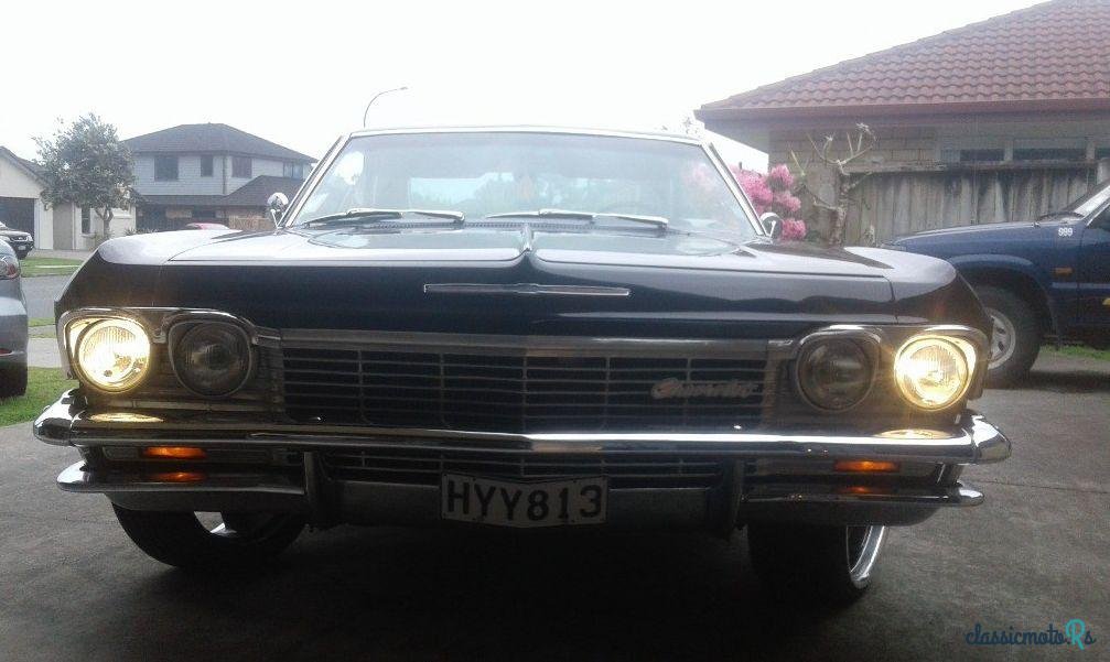 1965' Chevrolet Impala photo #2