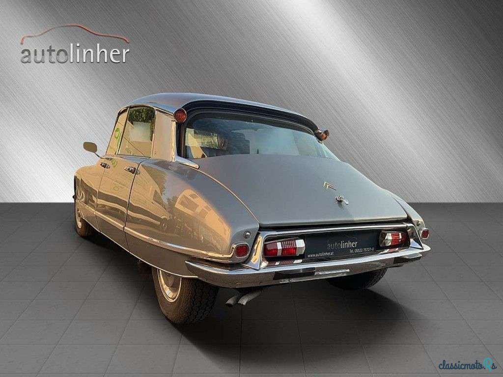 1969' Citroen DS 21 Pallas photo #3
