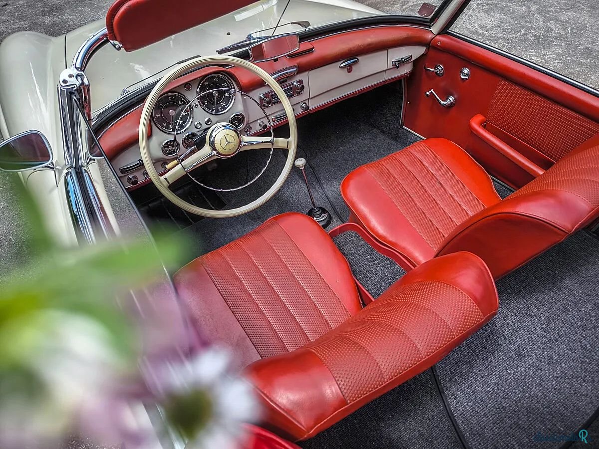 1961' Mercedes-Benz Sl-Klasse photo #2