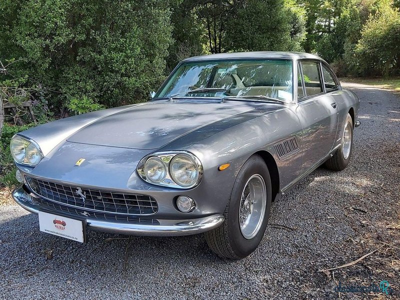 1965' Ferrari 330 photo #1