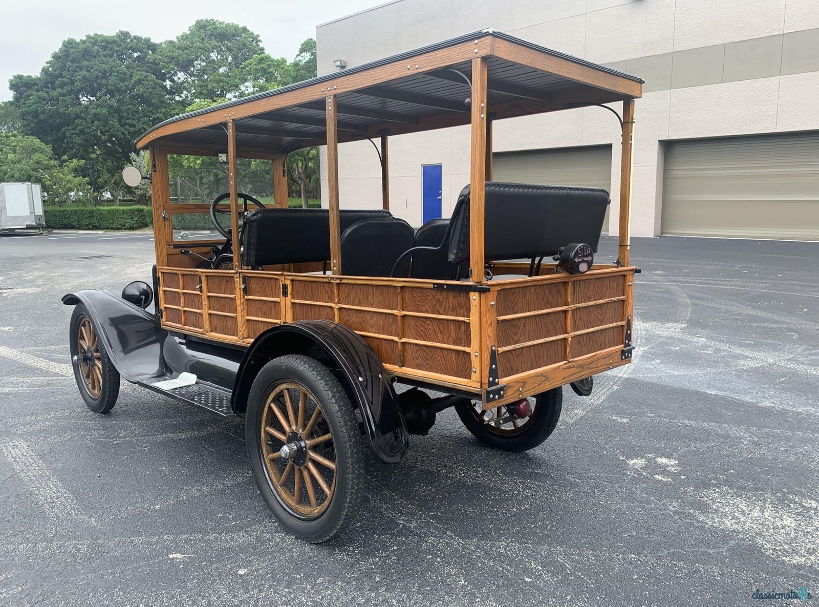1919' Ford Model T photo #2