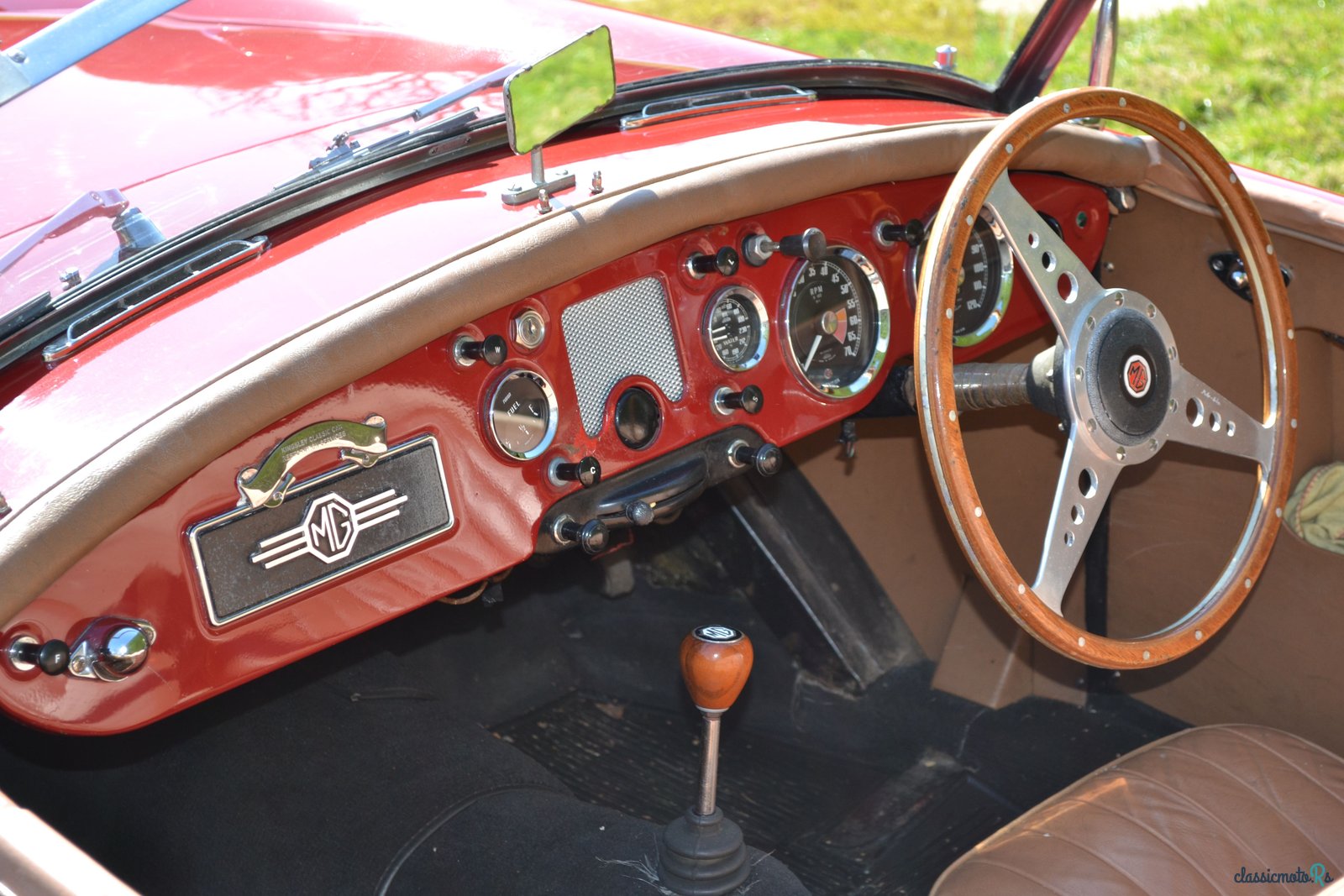 1957' MG MGA photo #4