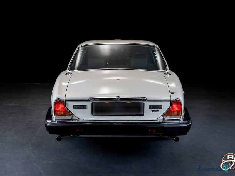 1986' Jaguar XJ photo #4