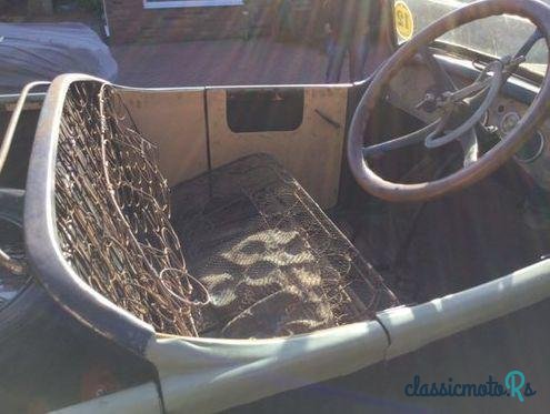 1920' Studebaker Light Six photo #3