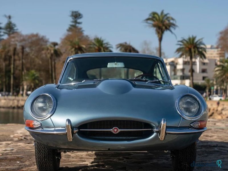 1965' Jaguar E-Type photo #2