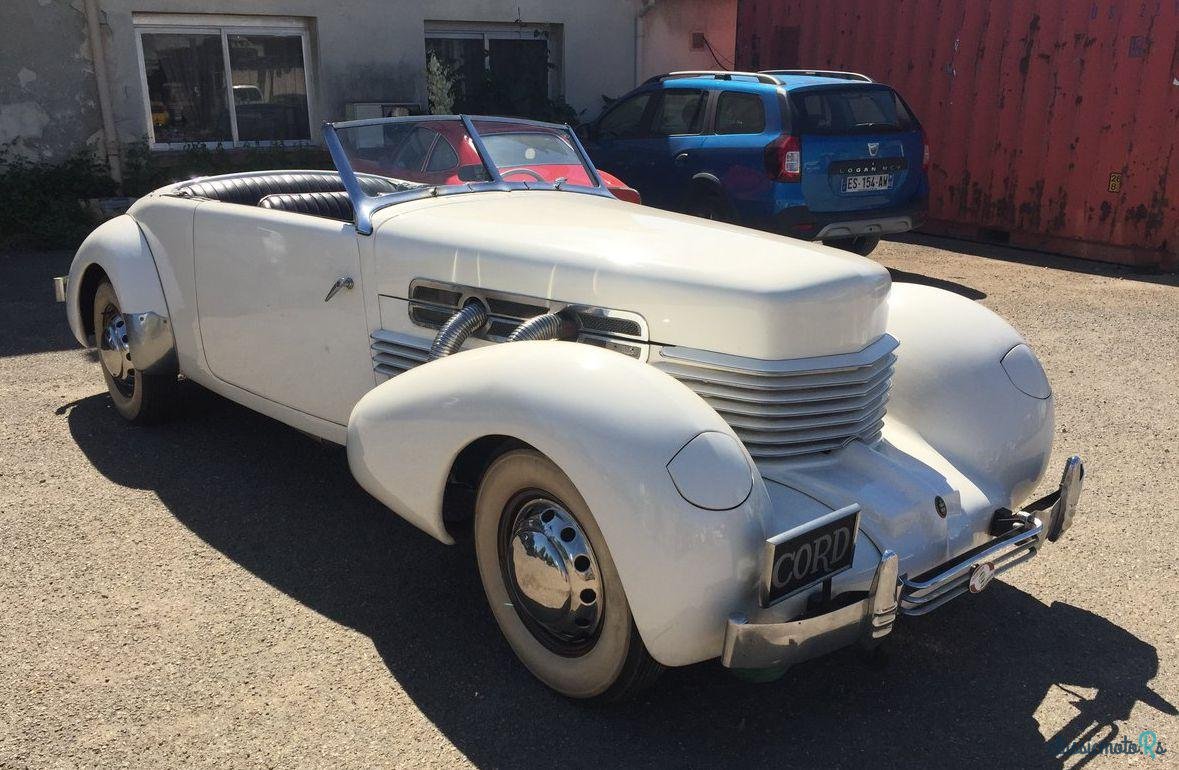 1936' Cord 810 Phaeton photo #2