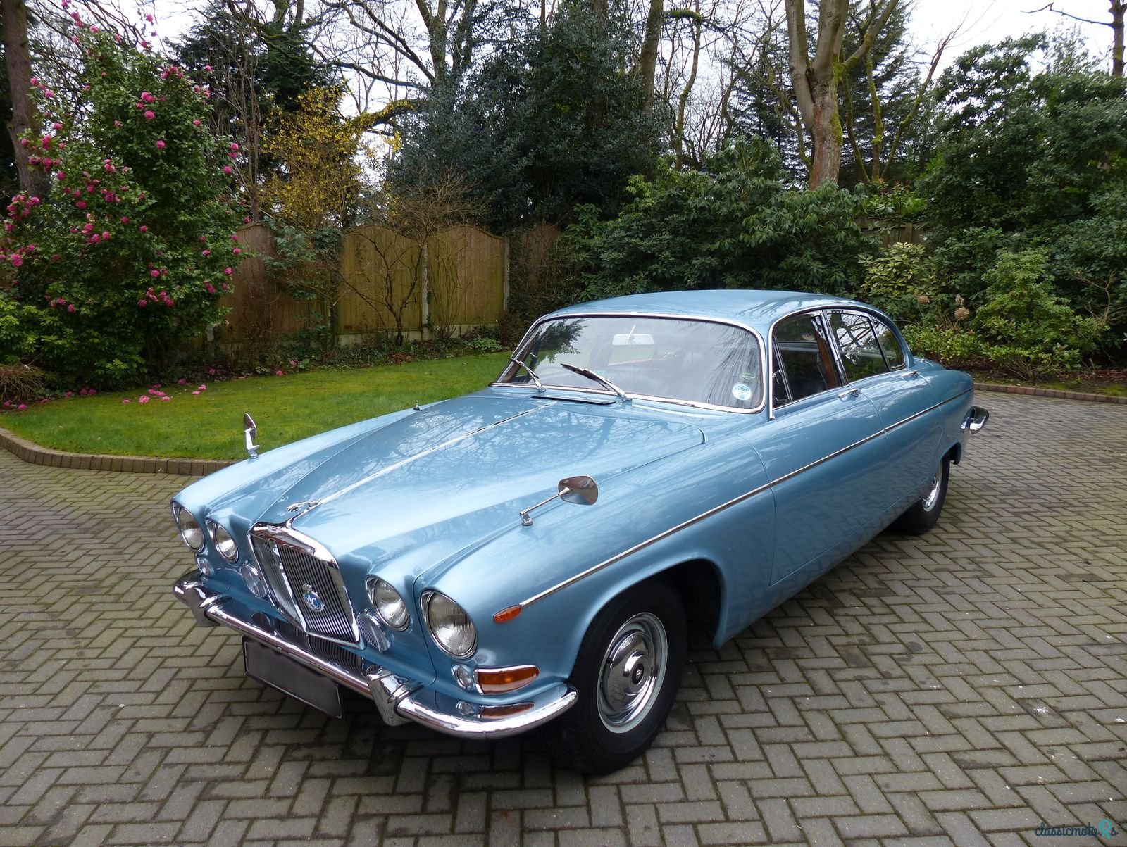 1969' Jaguar 420 photo #5