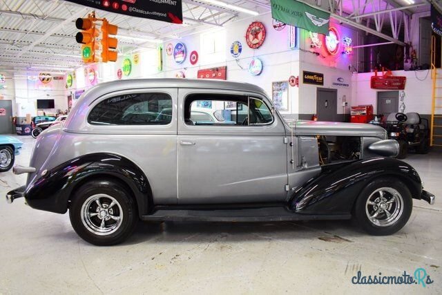 1937' Chevrolet Master Deluxe photo #4