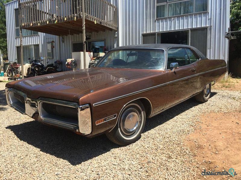 1968' Plymouth Fury photo #3