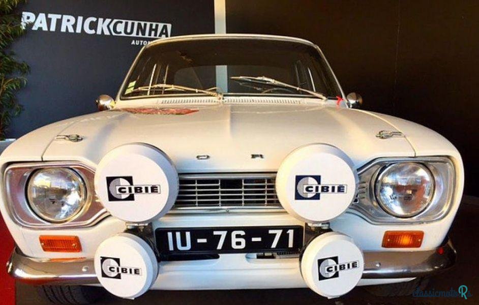 1976' Ford Escort photo #1