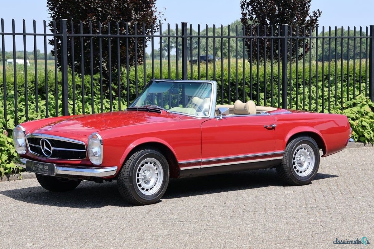 1970' Mercedes-Benz Sl Class photo #2