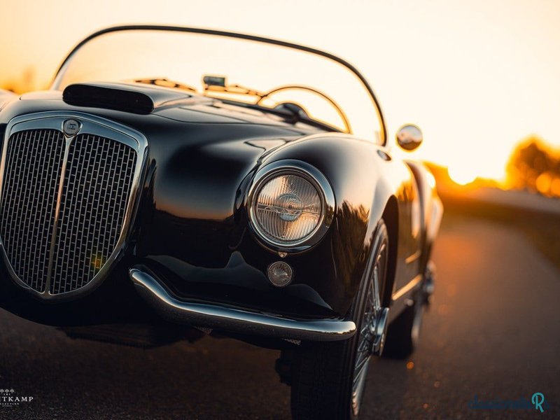 1955' Lancia Aurelia photo #5