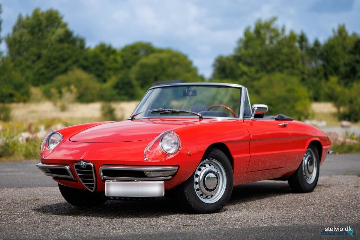 1969' Alfa Romeo Spider photo #1