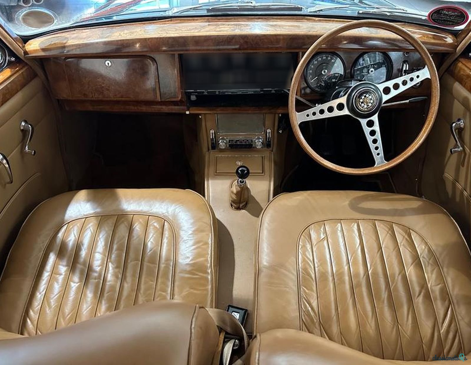 1969' Jaguar Mark 2 photo #6