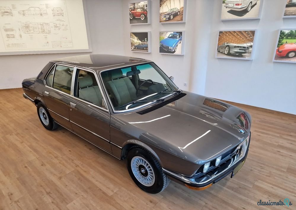 1980' BMW Seria 5 535 I photo #1