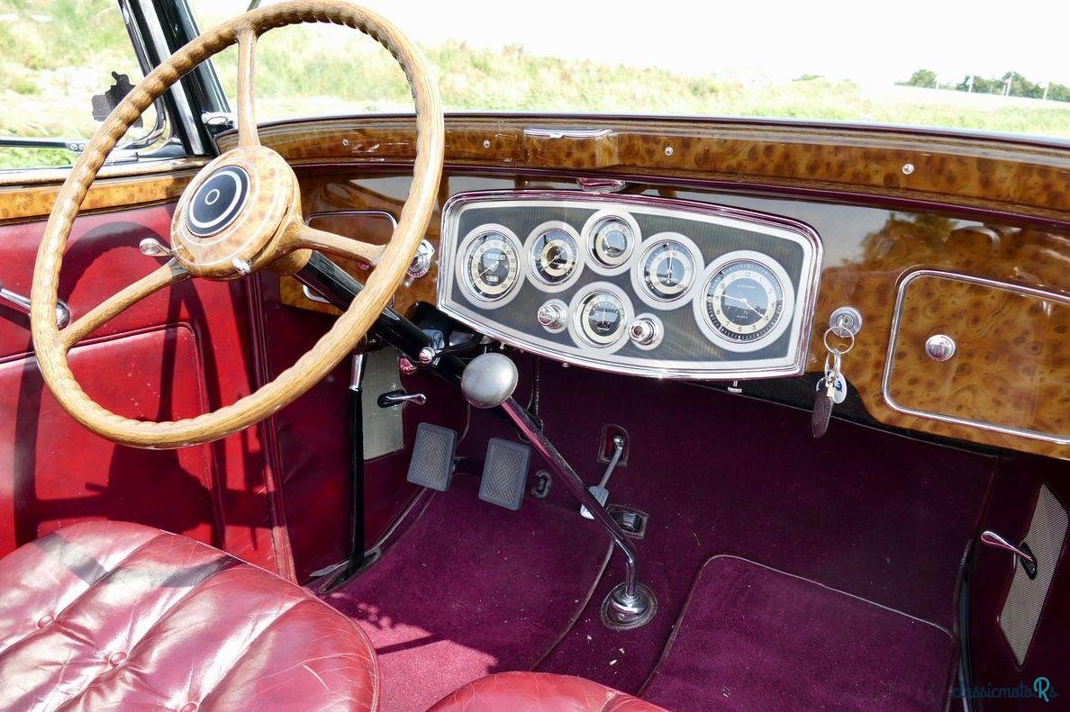 1933' Packard Super Eight photo #3