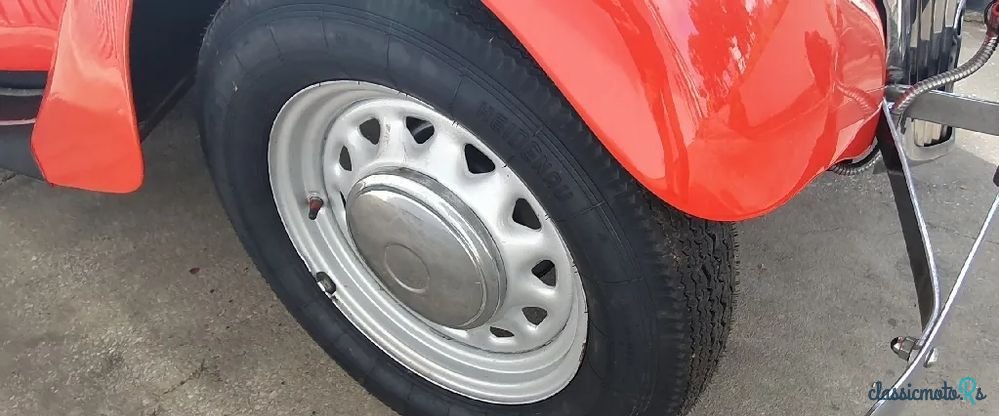 1947' Singer photo #6