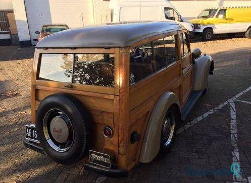 1949' Simca 8 Canadienne photo #4