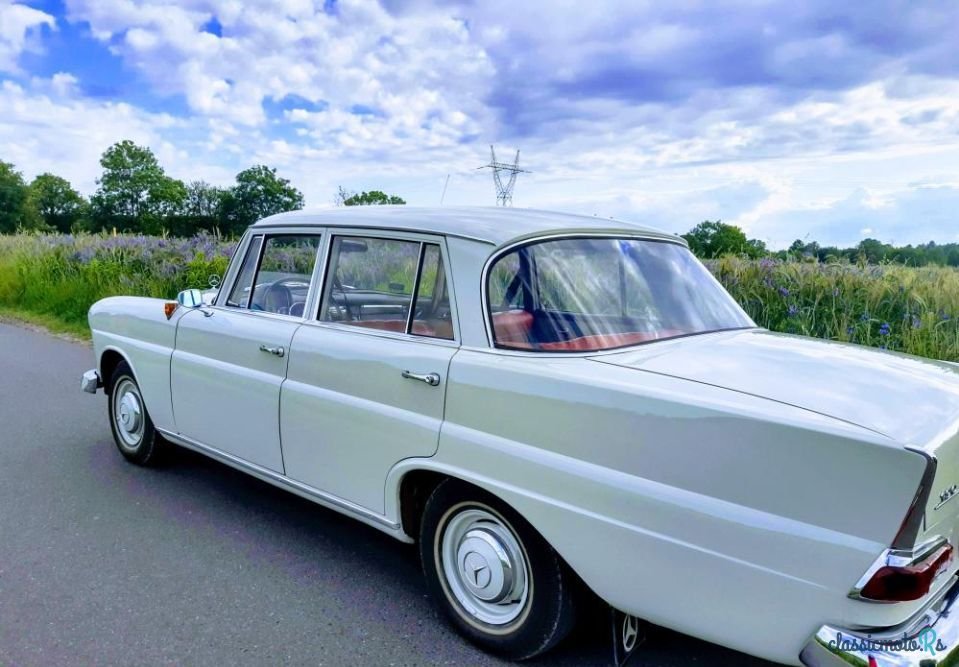 1962' Mercedes-Benz photo #2