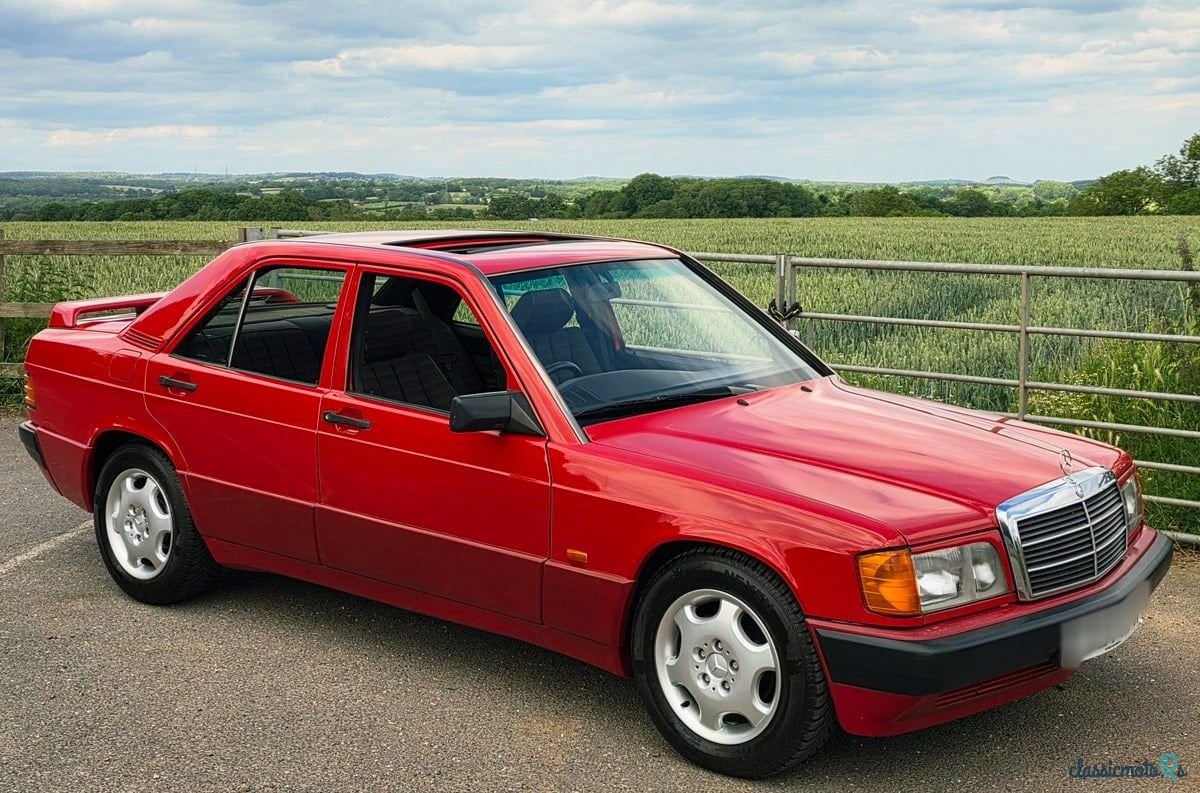 1990' Mercedes-Benz 190 E photo #3