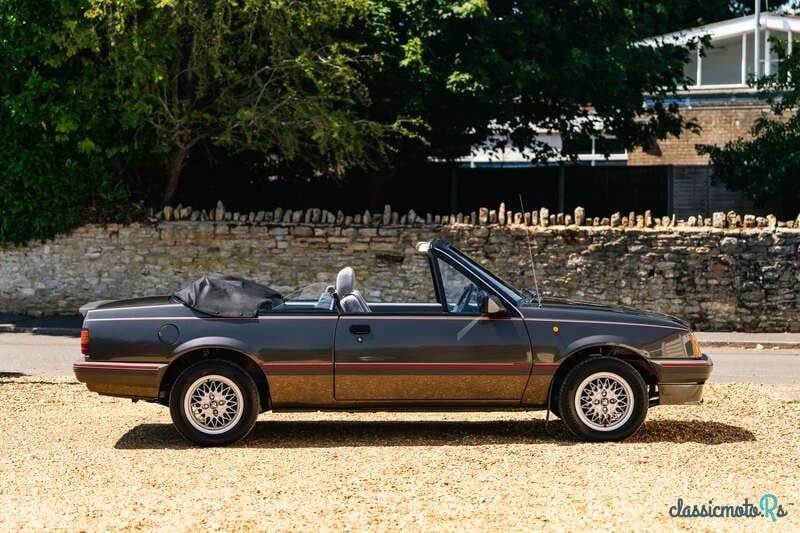 1986' Vauxhall Cavalier photo #5